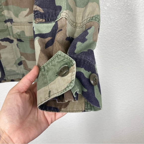 U.S. Army Woodland Camo Combat Field Jacket M Vintage Button Up - Picture 8 of 15